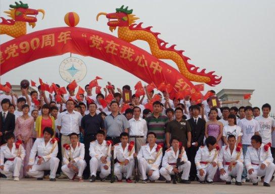 两位将军同日履新!1人曾在国庆大阅兵担任领队